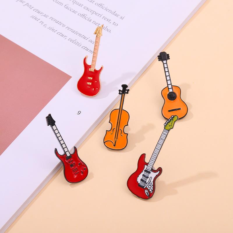 Musical Instrument Symbols - Pins Custom กีตาร์เบสเข็มกลัดเครื่องดนตรี Lapel ป้ายการ์ตูนของขวัญเครื่องประดับสําหรับเด็กเพื่อน Rock